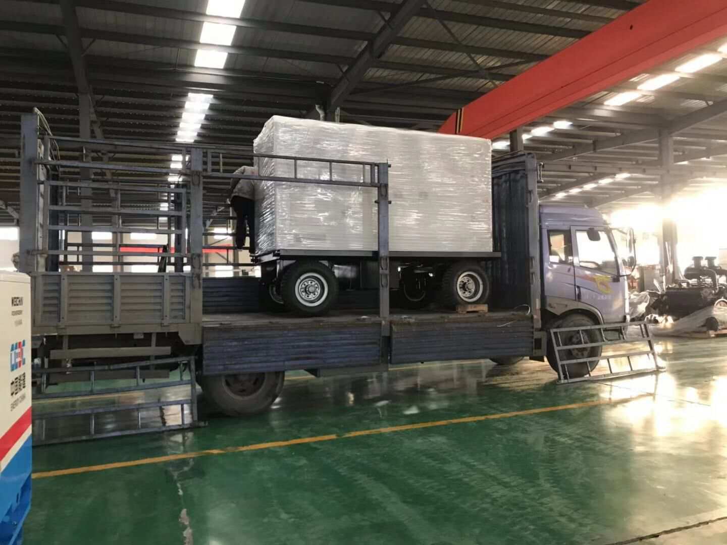 山東省李先生從華全動力采購的400kw靜音型柴油發(fā)電機組已于1月17日順利發(fā)往目的地