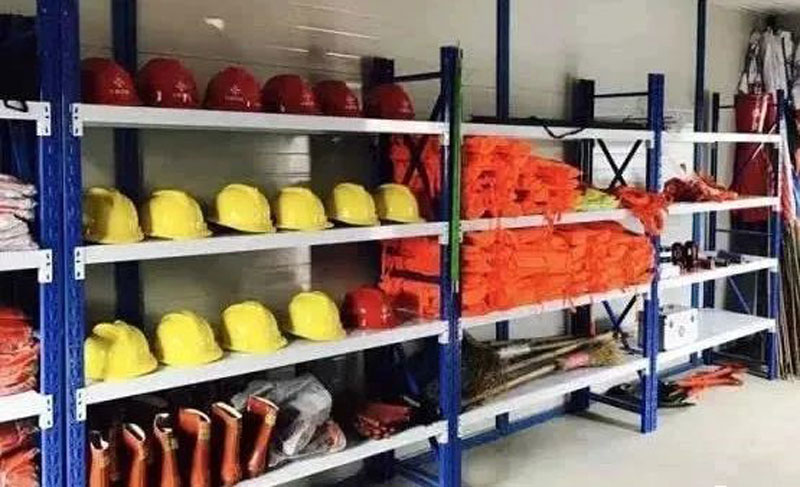 華全動(dòng)力預(yù)置防汛物資，積極應(yīng)對(duì)臺(tái)風(fēng)“煙花”